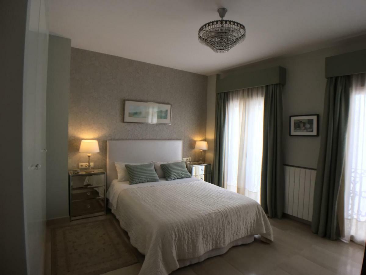 Guest House Europa 12 Seville Luaran gambar